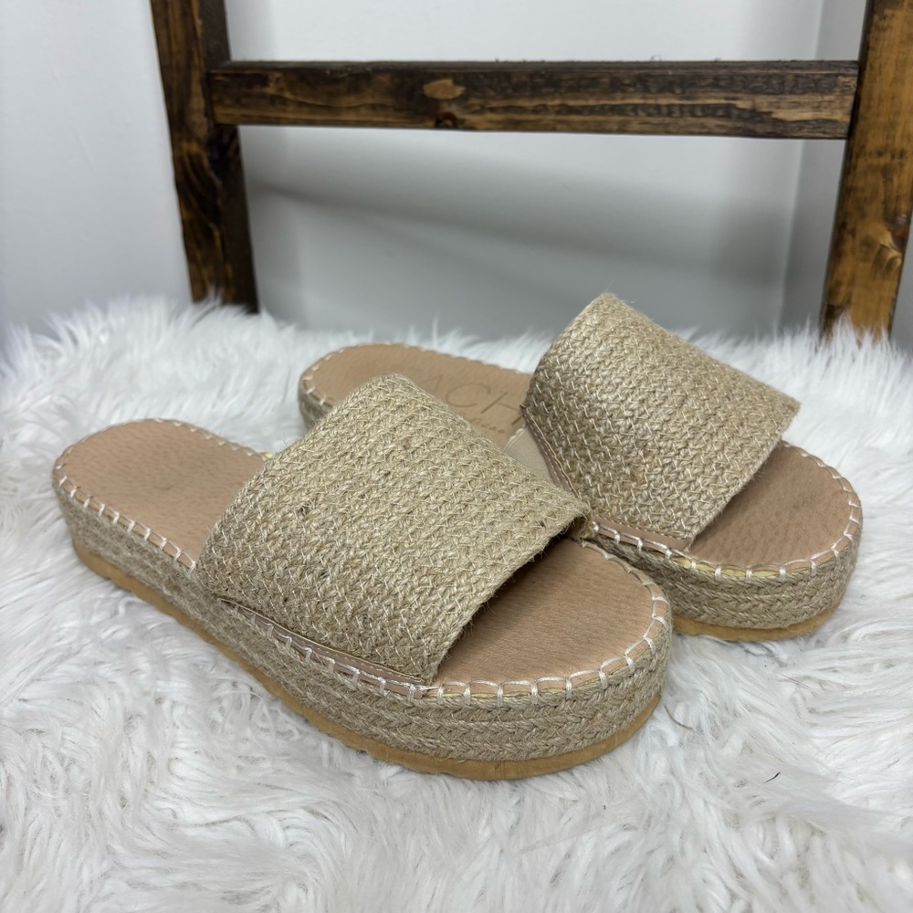 Beach by Matisse Beige Espadrille Slide Sandals Size 11